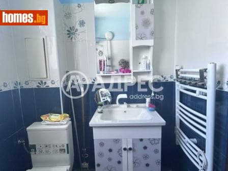 Двустаен, 60m²