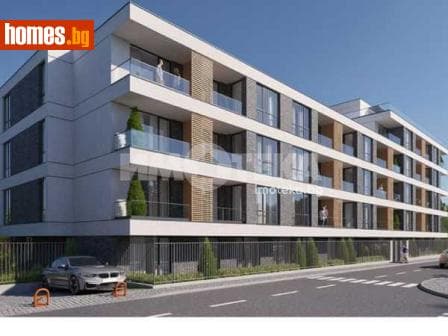 Тристаен, 130m²