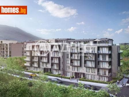 Тристаен, 91m²