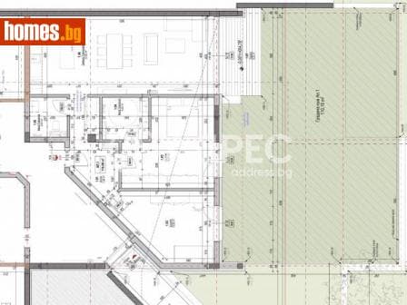 Тристаен, 254m²