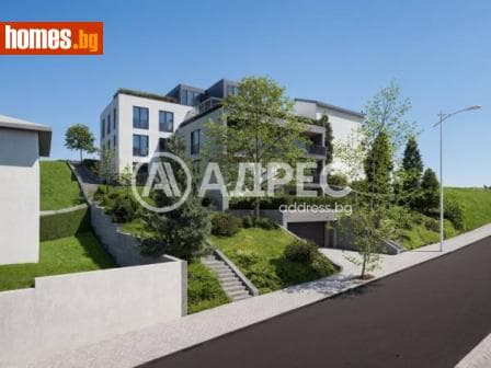 Тристаен, 207m²