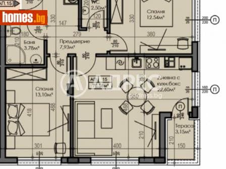 Тристаен, 84m²