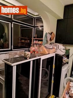 Двустаен, 65m²