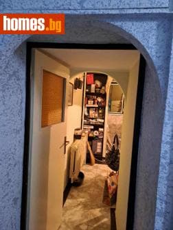 Двустаен, 65m²