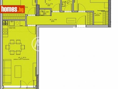 Тристаен, 113m²