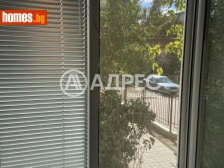Двустаен, 58m²