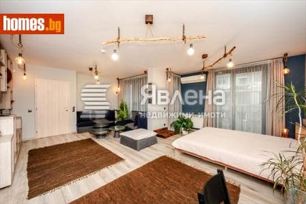Тристаен, 118m²