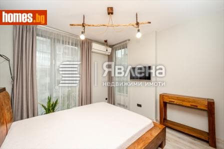 Тристаен, 118m²
