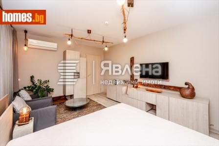 Тристаен, 118m²