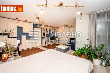 Тристаен, 118m²