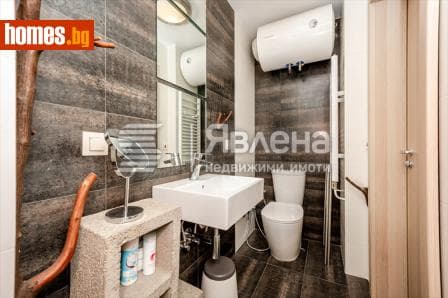 Тристаен, 118m²