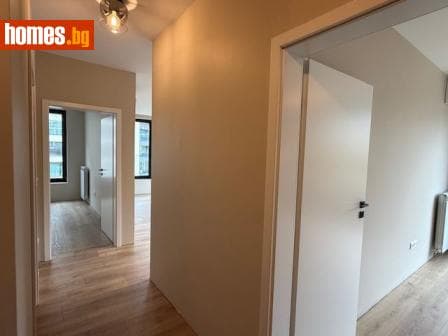 Тристаен, 109m²