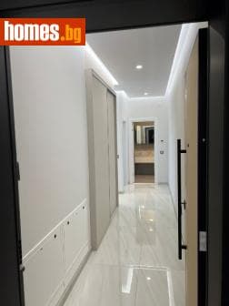 Двустаен, 81m²
