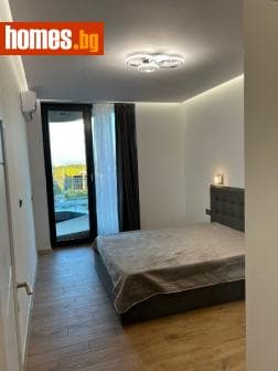 Двустаен, 81m²