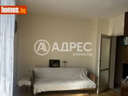 Двустаен, 73m²