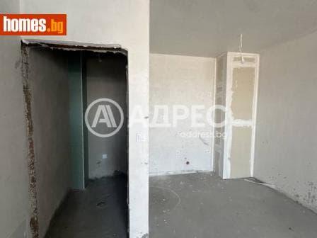Двустаен, 77m²