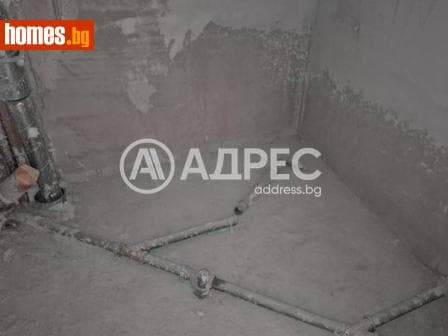Двустаен, 76m²