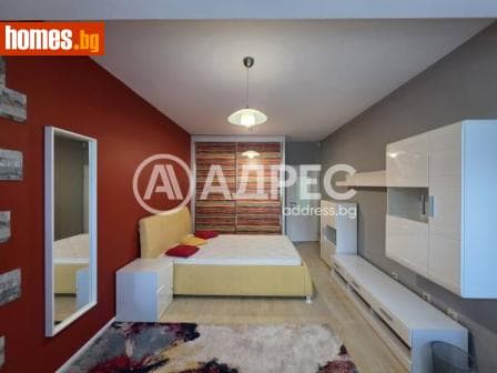 Тристаен, 111m²