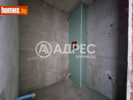 Двустаен, 80m²