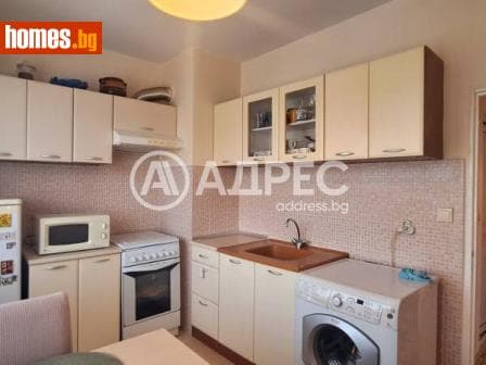 Двустаен, 65m²