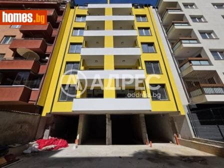 Тристаен, 116m²