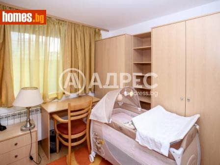 Двустаен, 63m²