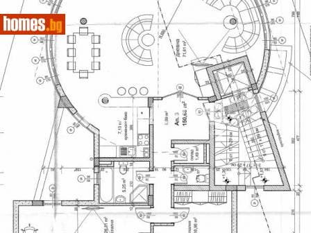 Тристаен, 176m²