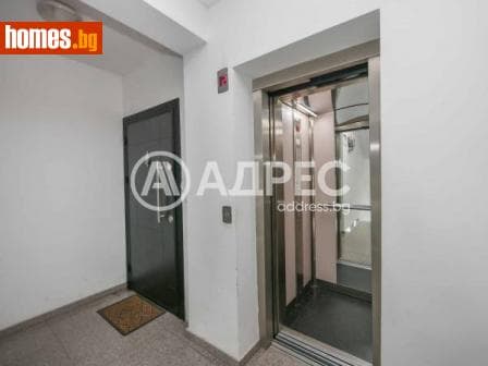Двустаен, 80m²