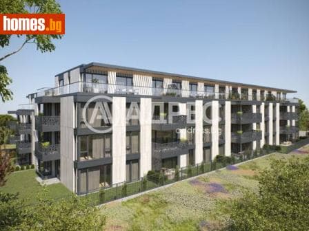 Тристаен, 106m²