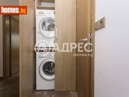 Тристаен, 86m²