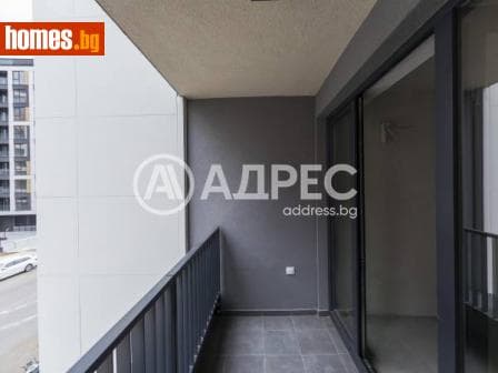 Тристаен, 95m²