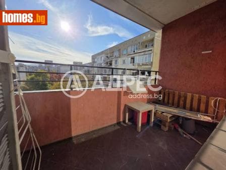 Двустаен, 70m²