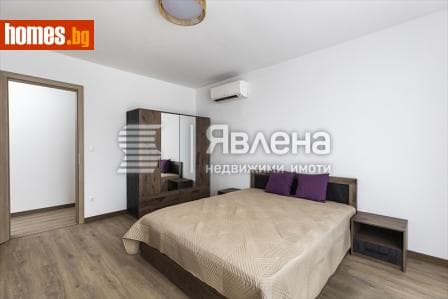 Тристаен, 124m²