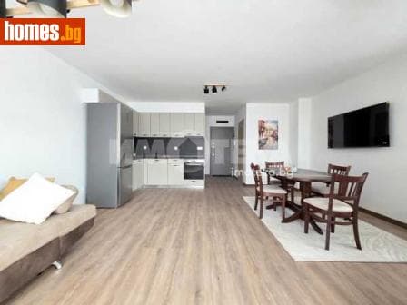 Тристаен, 124m²