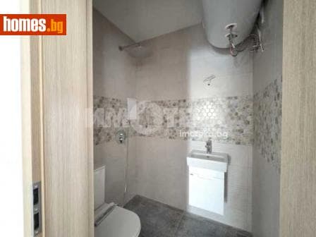 Тристаен, 124m²