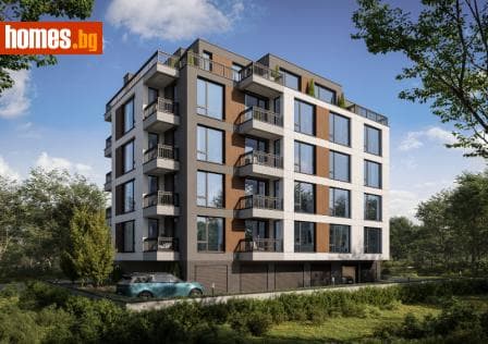 Тристаен, 93m²