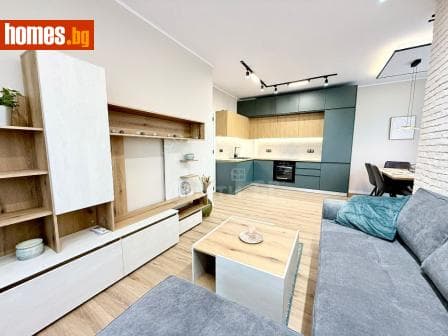 Тристаен, 100m²