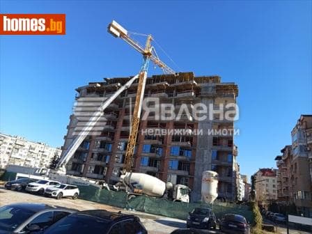 Тристаен, 111m²