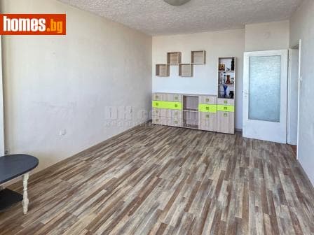 Двустаен, 70m²