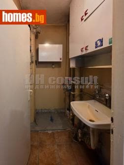 Двустаен, 70m²
