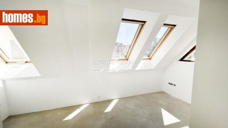 Тристаен, 140m²
