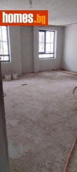 Тристаен, 100m²