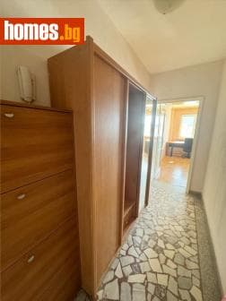 Тристаен, 100m²