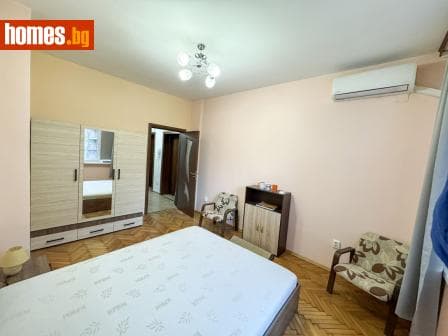 Двустаен, 75m²