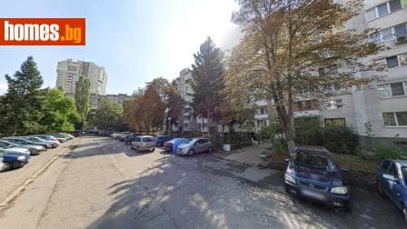 Тристаен, 78m²