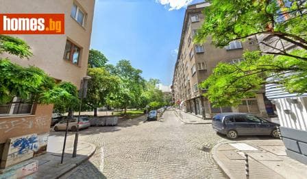 Тристаен, 127m²