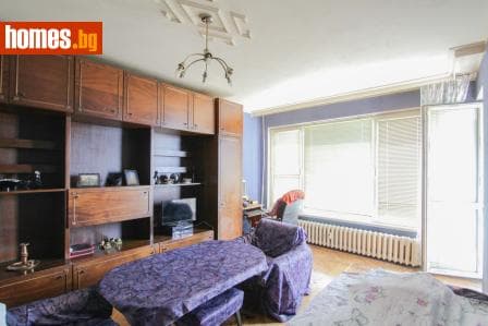Тристаен, 109m²