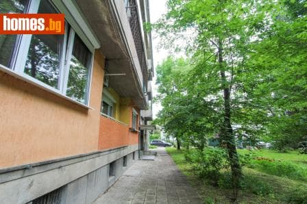 Тристаен, 108m²