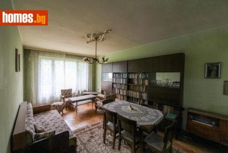 Тристаен, 108m²