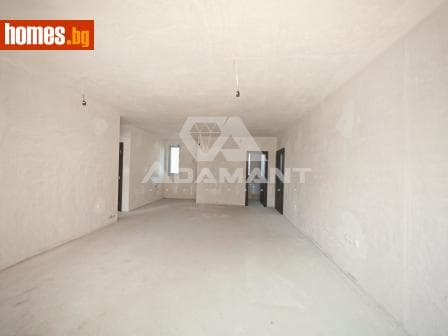 Тристаен, 124m²